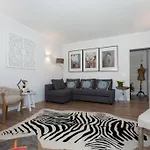 Beachome4u2 Carcavelos (Lisbon)