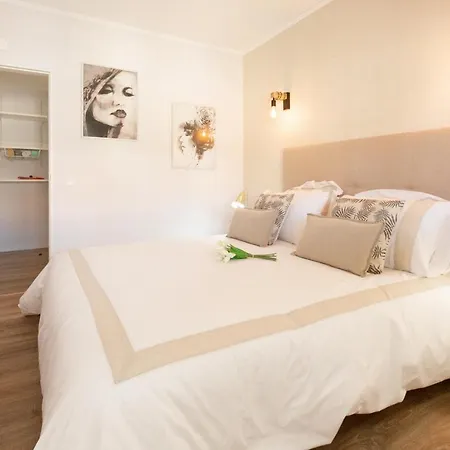 Beachome4u2 Carcavelos (Lisbon)